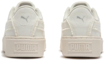 (W) Puma Basket Platform Fringe 'Putih' 399252-02 Sizing (W) Puma Basket Platform Fringe 'Putih' 399252-02