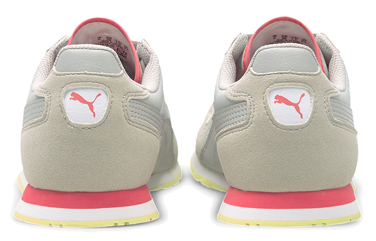 Shop PUMA Cabana Run 低幫 跑步鞋 女款 灰粉