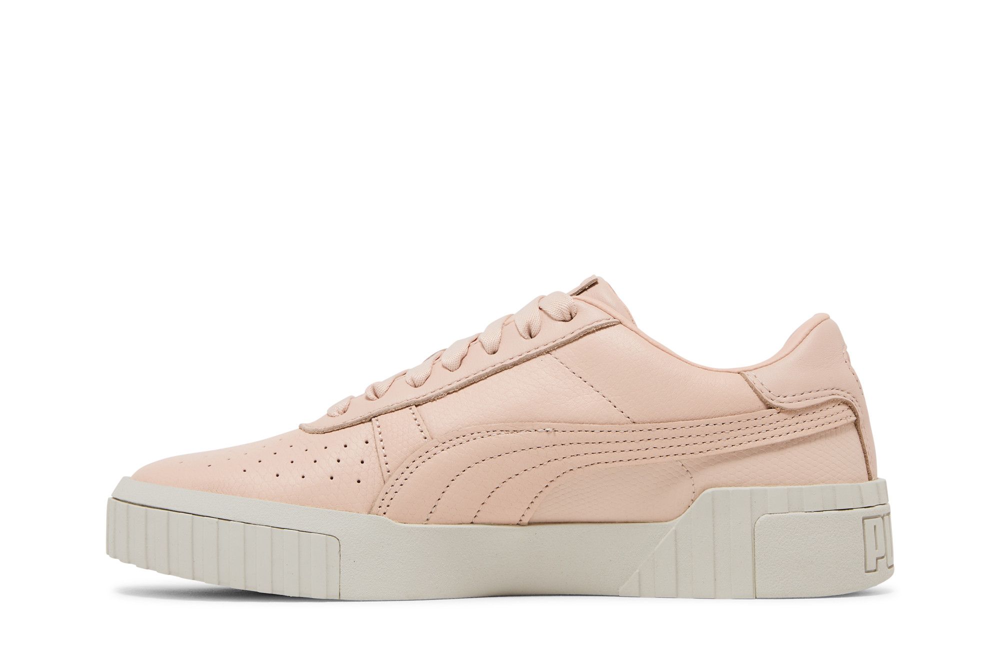 Lookbook (W) Puma Cali Emboss ''Cream Tan'' Damen Sneaker 369734-01