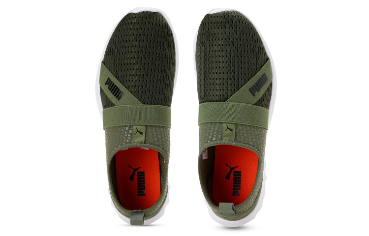 Lookbook (W) Puma Cario Slip-On ''Olijfgroen'' 193332-03