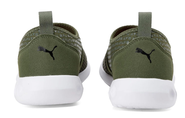 Shop (W) Puma Cario Slip-On ''Olijfgroen'' 193332-03