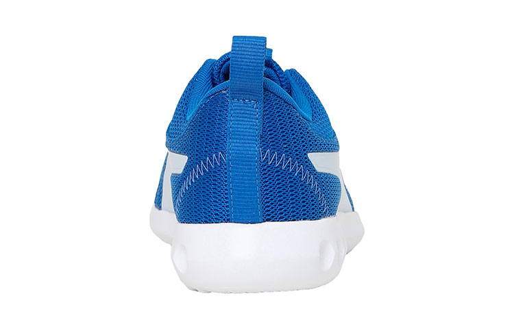 Lookbook (W) 彪马 Carson 2 Idp 蓝白配色跑步鞋 191003-01