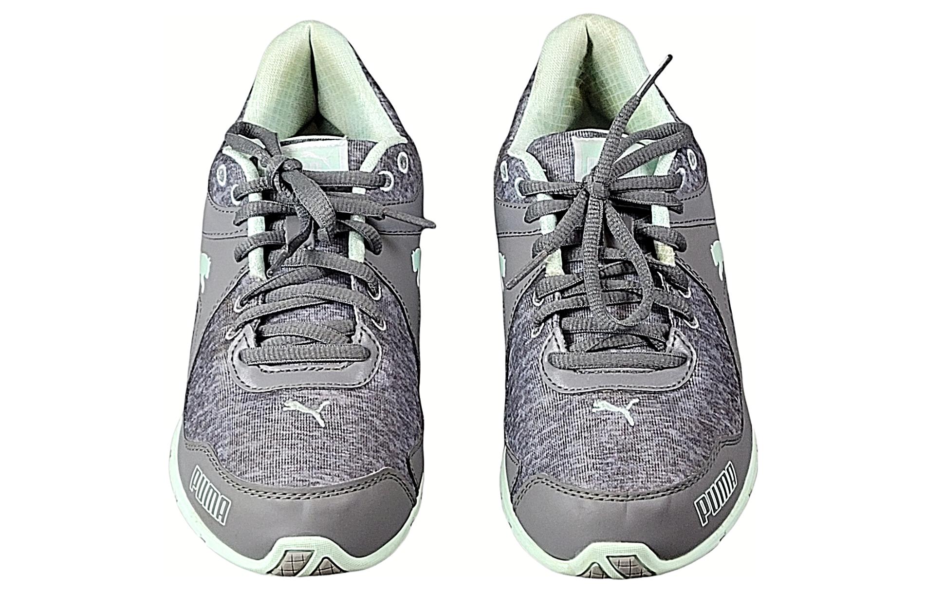 Shop PUMA CELL Riaze 防滑耐磨 低筒 跑步鞋 女款 灰色