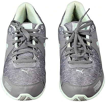 PUMA CELL Riaze 防滑耐磨 低筒 跑步鞋 女款 灰色 Shop PUMA CELL Riaze 防滑耐磨 低筒 跑步鞋 女款 灰色