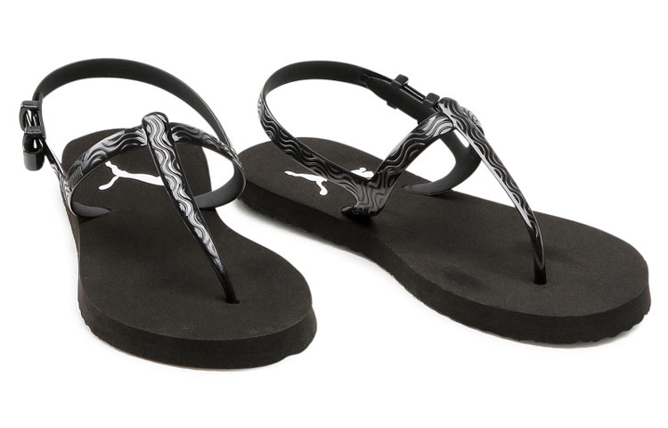 Lookbook (W) Sandal Puma Cozy Hitam 375212-01