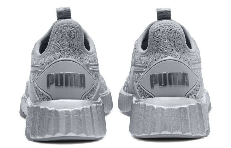 Shop 彪马Defy Sparkle耐磨防滑輕便低幫運動鞋 女款 灰