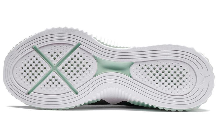 Details for Puma Defy Trailblazer 女款 綠白灰 低筒運動鞋