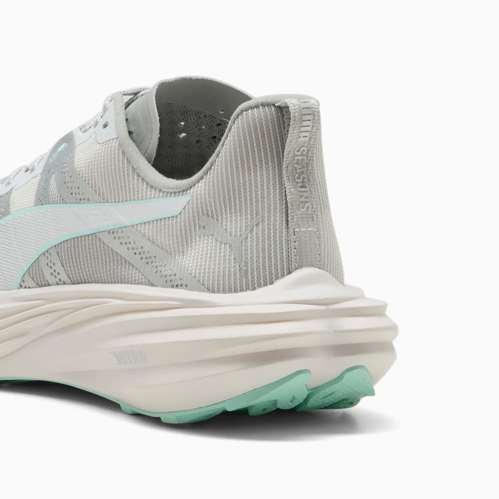 Lookbook (W) 푸마 디베이트 니트로 엘리트 트레일 슈즈 페더 그레이/민트 멜트 310468-03