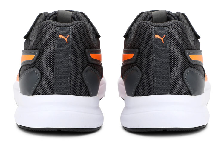 Shop Puma Escaper Mesh 女款 灰石 运動鞋
