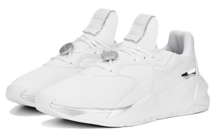 Lookbook (W) 푸마 피어 니트로 메탈릭 '화이트' (Puma Fier Nitro Metallic '화이트') 388941-02