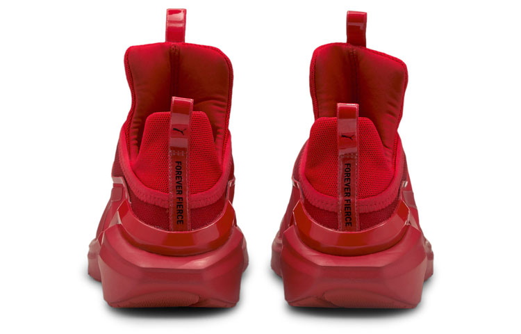 Lookbook (W) 彪马Fierce 2 "高风险红" 195176-02