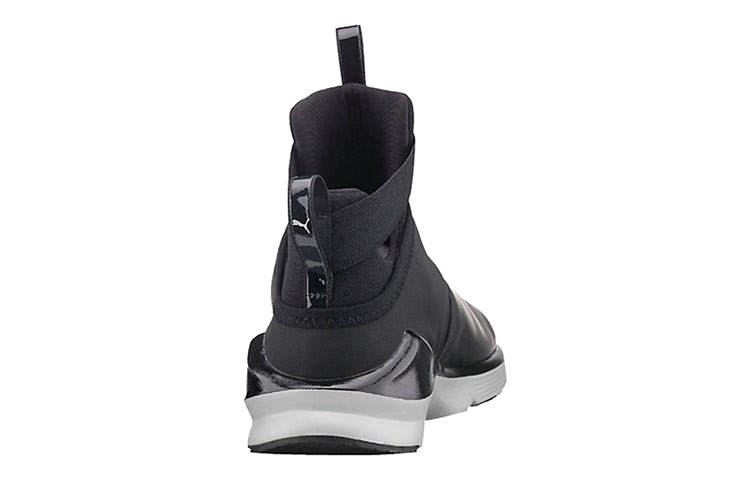 Shop (W) Puma Fierce Strap ''Noir Argent'' 189923-01