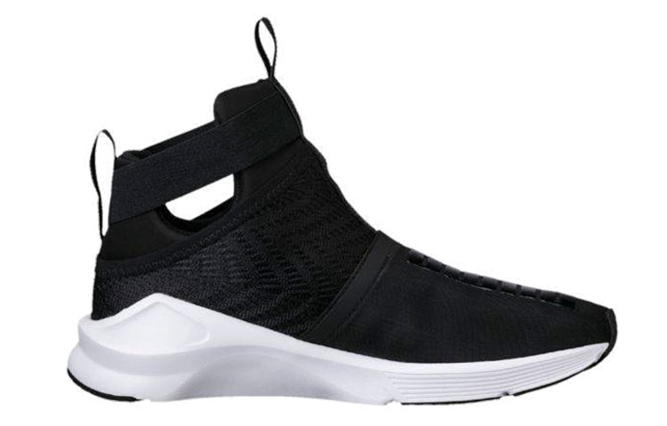 Order (W) Puma Fierce Strap Swirl ''Schwarz'' Sneakers 190023-01