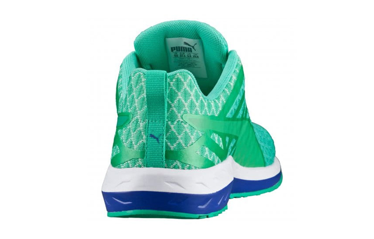 Shop (W) プーマ フレア Q2 フィット (グリーン) 188631-02