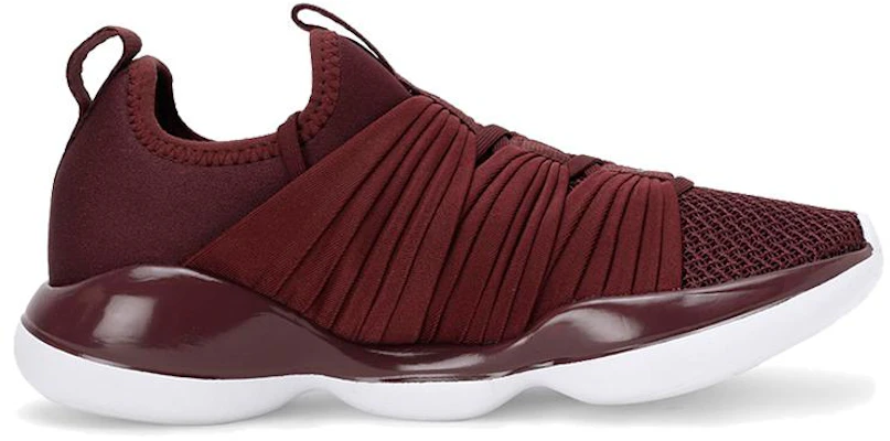 (W) Puma Flourish Bas Rouge/ ''Blanc'' 192337-07 Order (W) Puma Flourish Bas Rouge/ ''Blanc'' 192337-07
