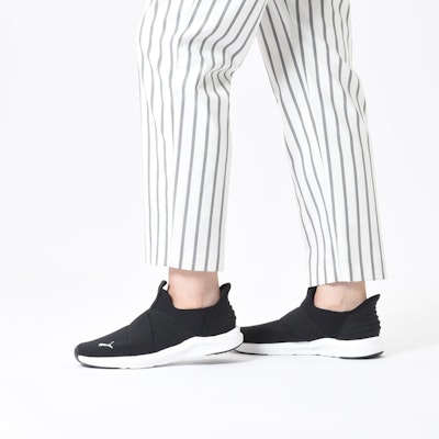 (Women) Puma Flow 2 Ease In Black/White 310658-02 Lookbook (Women) Puma Flow 2 Ease In Black/White 310658-02