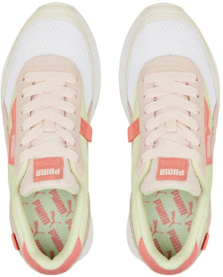 (W) Puma Future Rider Interest 'Putih Pistachio' 387694-01 Shop (W) Puma Future Rider Interest 'Putih Pistachio' 387694-01