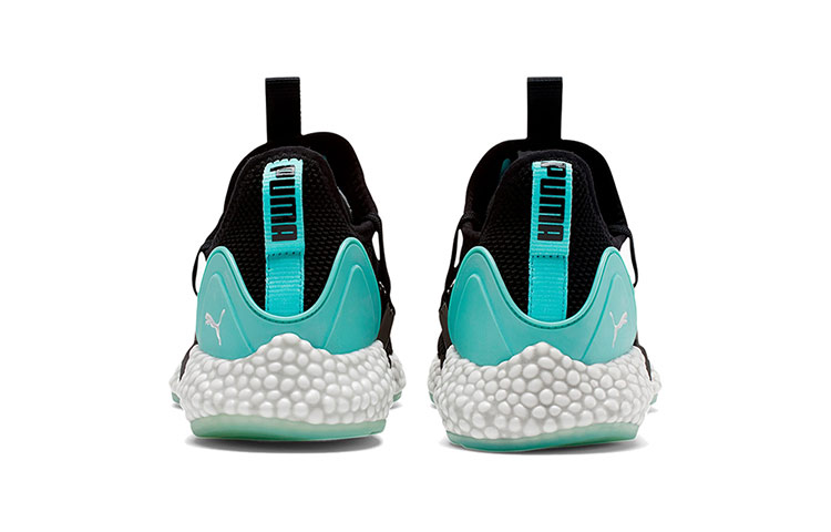 Shop (W) Puma Hybrid Rocket Runner Hitam/Hijau Sepatu Low 191626-13