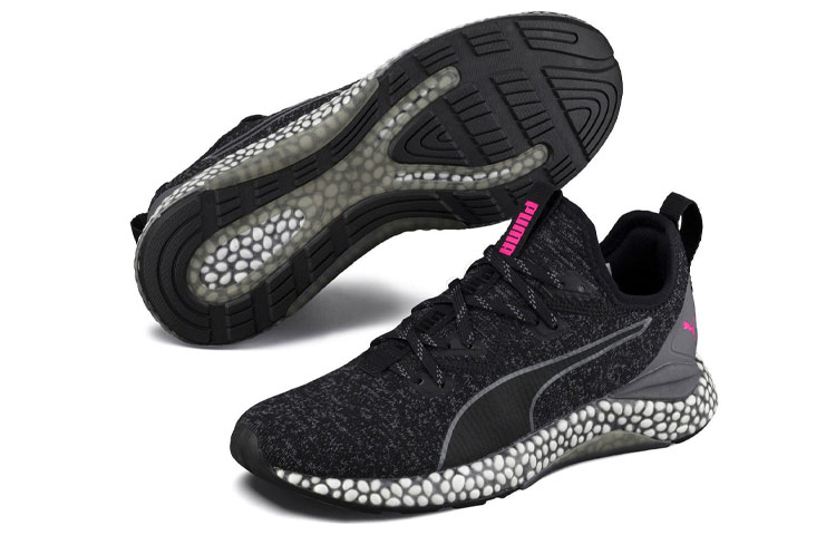 Shop (W) Puma Hybrid Runner ''Noir Blanc Rose'' 191112-01