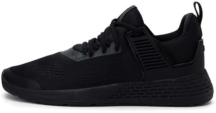 women-puma-insurge-eng-mesh-black-low-top-runner-367534-01