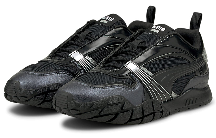 Lookbook (W) Puma Kyron ''Galactic - Zwart Zilver'' 375123-02