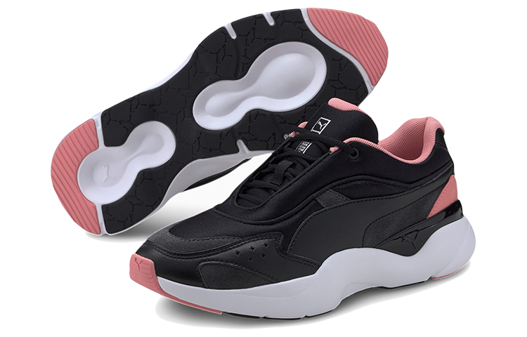 Lookbook (W) Puma Lia Tonal Hitam/Putih/Pink Sepatu Sneakers Rendah 374672-02