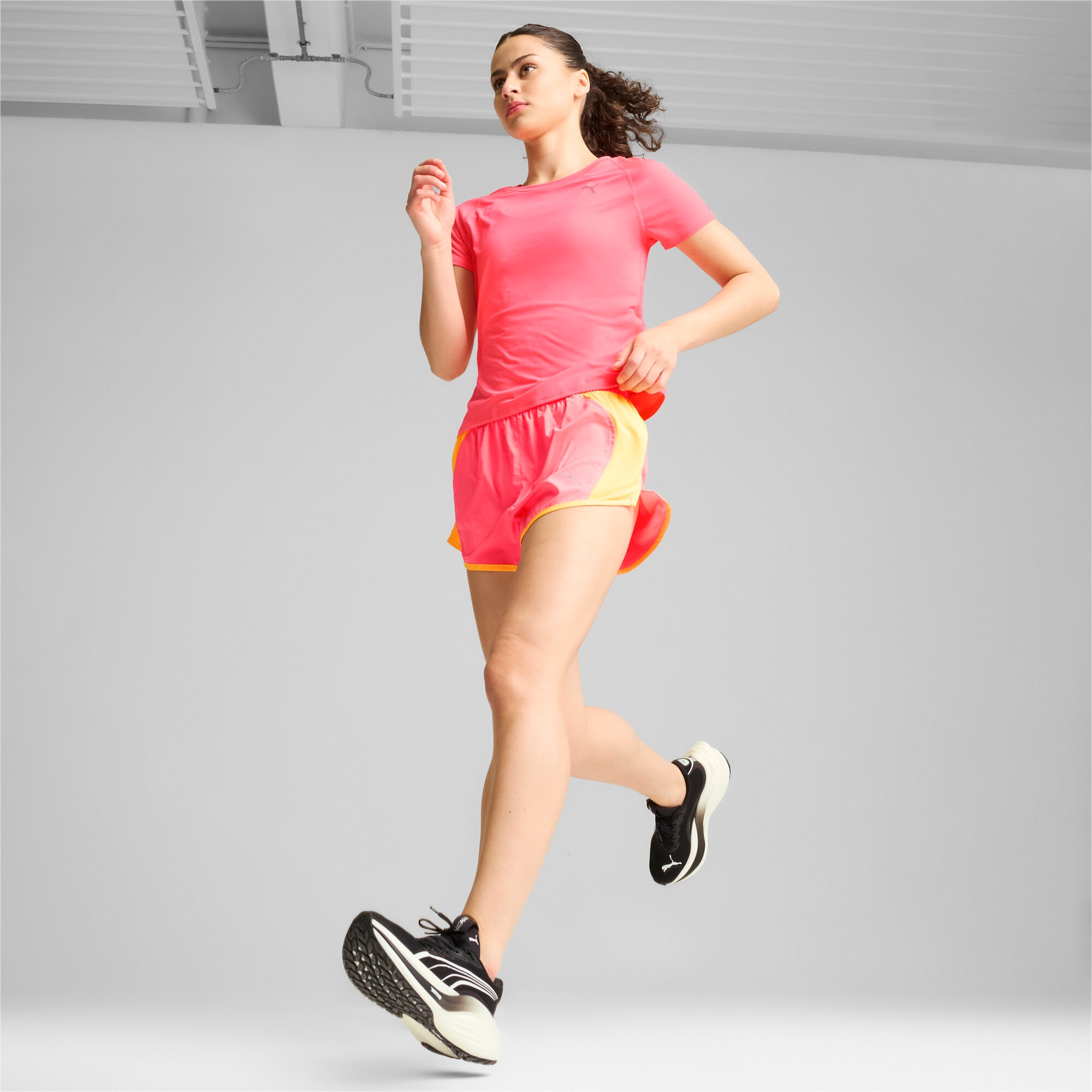 Shop Zapatillas para Correr MagmaX Nitro (Mujer) 310089-01