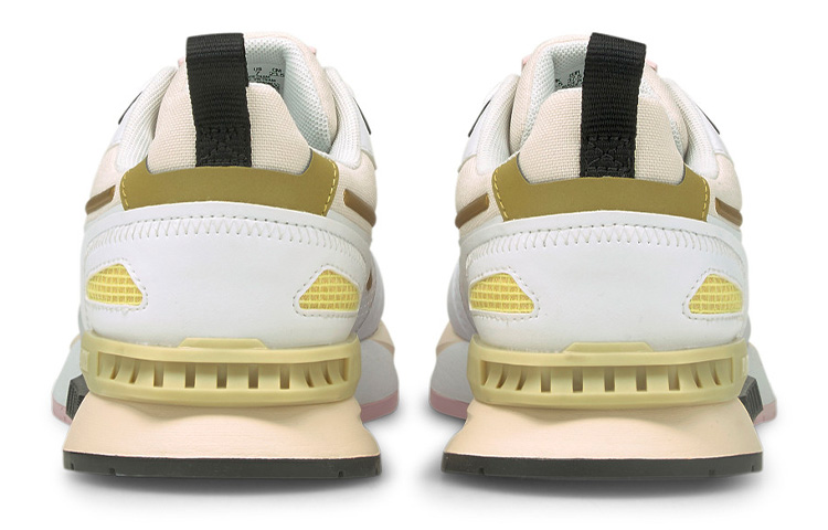 Shop (W) Puma Mirage Tech ''Perlweiß Gold'' 381118-16