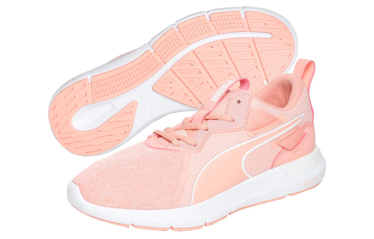 Lookbook (W) Puma Nrgy Dynamo Futuro ''Lichtroze'' 191103-05
