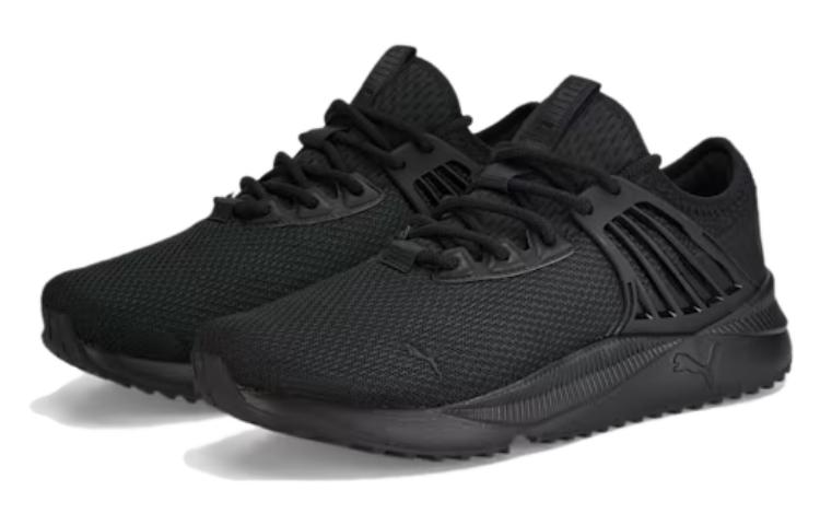 Lookbook (W) Puma Pacer Future Wide ''Triple Black'' Zwart 386453-01