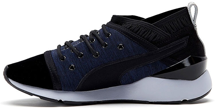 women-puma-pearl-low-black-blue-364489-01