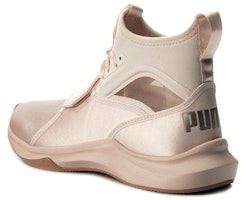 PUMA Phenom Satin Ep 中筒 跑步鞋 女款 珍珠粉 Shop PUMA Phenom Satin Ep 中筒 跑步鞋 女款 珍珠粉