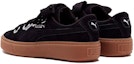 Shop (W) Puma Platform Kiss Suede 'Hitam' 366461-01