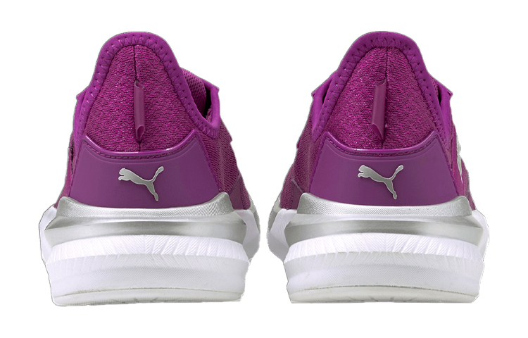 Shop (W) Puma Platinum Metallic Basso ''Rosa'' 193773-07