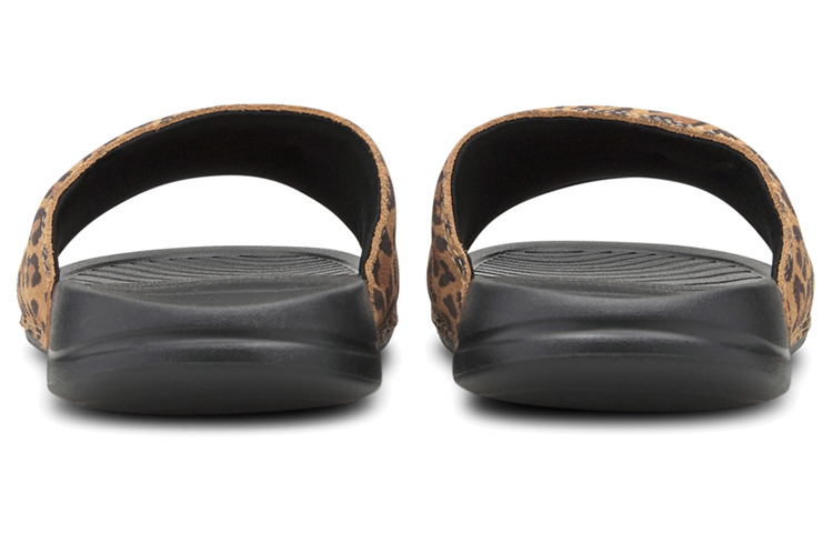 Lookbook Puma Popcat 20 Leo 女款 黑豹紋 拖鞋