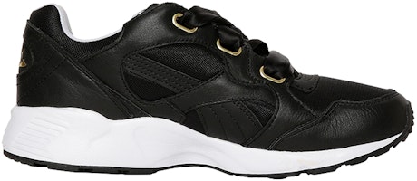 (W) Puma Prevail Low Sepatu Lari Hitam/Putih Wanita 365649-01 Order (W) Puma Prevail Low Sepatu Lari Hitam/Putih Wanita 365649-01