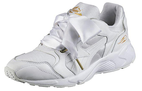 Order (W) Puma Prevail Heart Weiß 365649-02