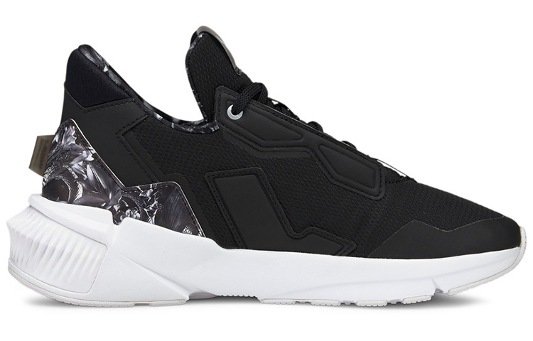 Order (W) Puma Provoke XT ''Ungezähmte Blumen - Schwarz'' 195055-01