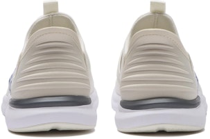 (W) PUMA Prowl 3 Ease「暖白色」 312384-02 Shop (W) PUMA Prowl 3 Ease「暖白色」 312384-02