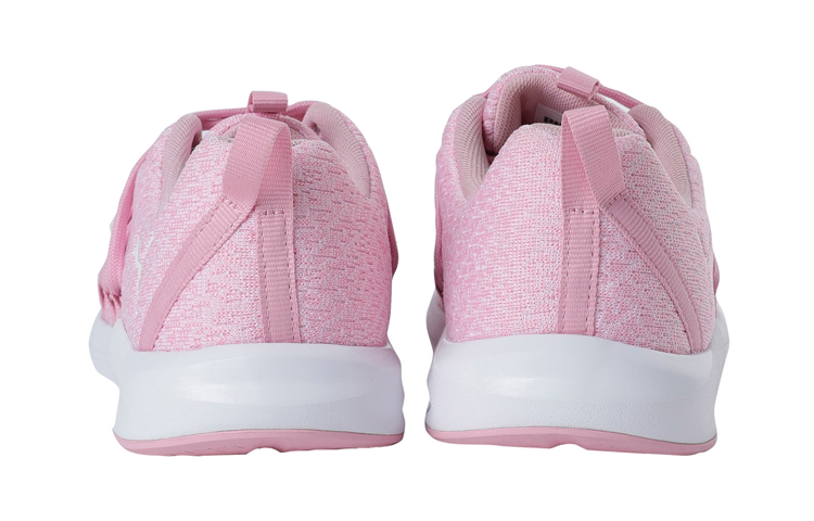 Shop Puma Prowl Alt Knit 運動鞋 女款 粉白色