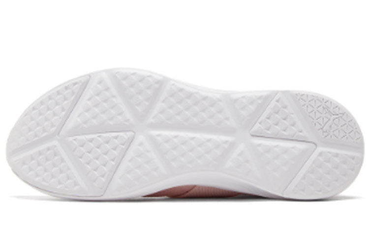 Lookbook (W) Puma Prowl Slip-On 'Rosa Bajo' zapatillas bajas. 195276-01