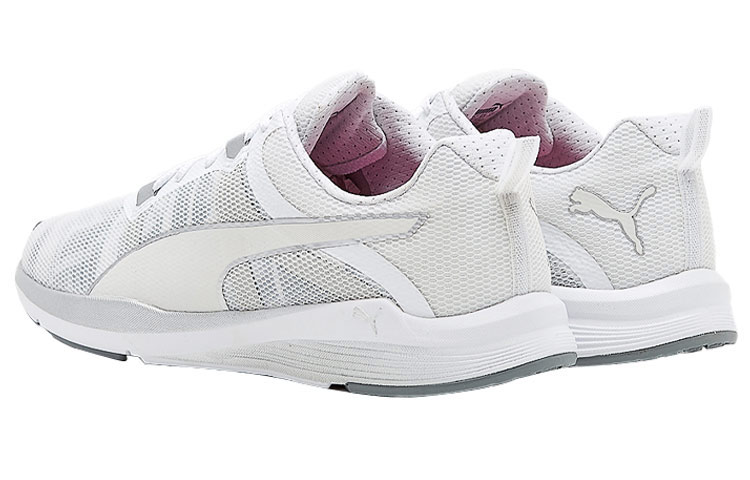 Shop PUMA Pulse Ignite XT Swan 休閒 透氣輕便 低筒 跑步鞋 女款 白色