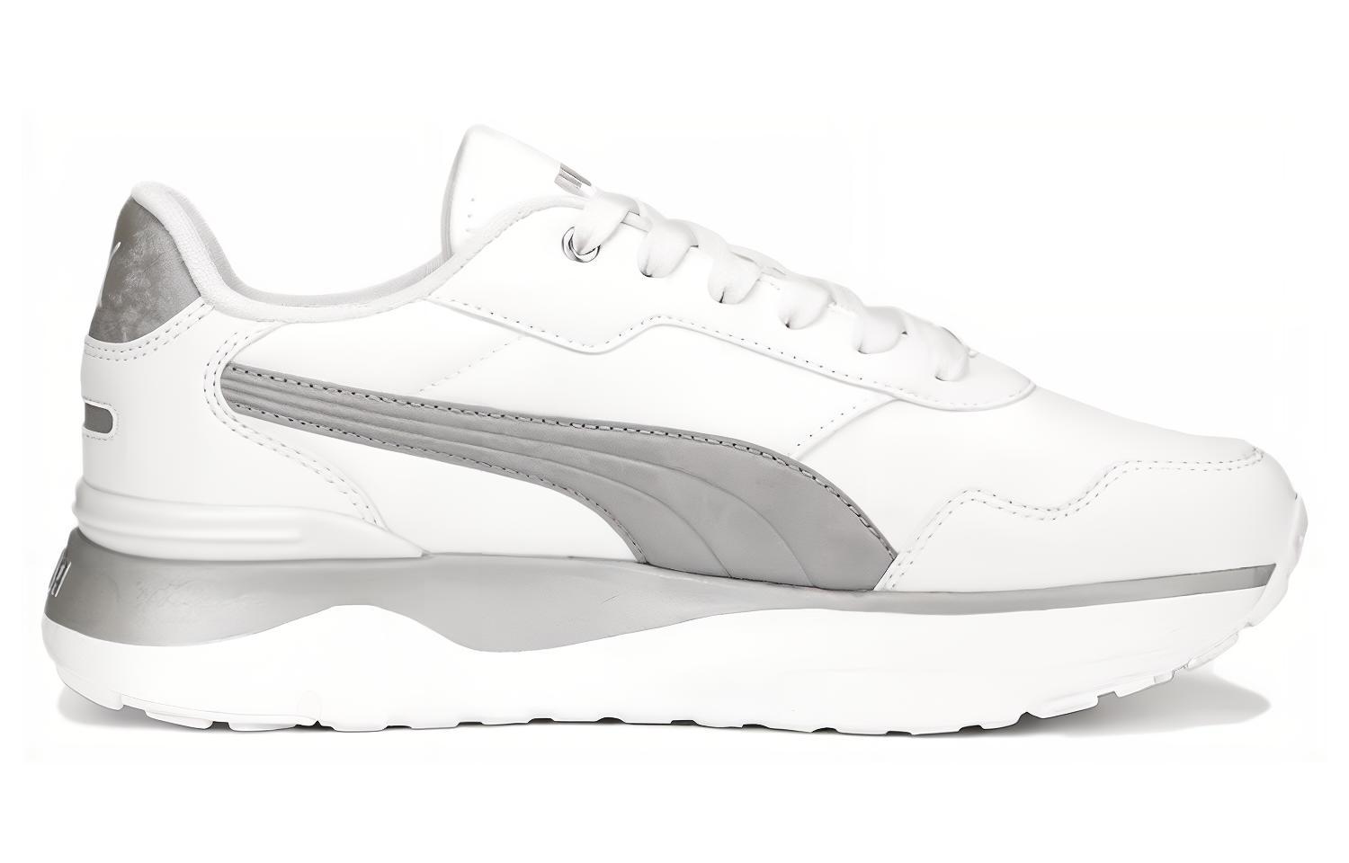 Order (W) Puma R78 Voyage 'Space Metallic - Putih' 391130-02