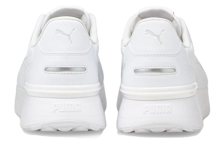 Shop (W) Puma R78 Voyage 'Blanco' 380729-02