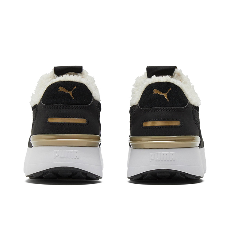 Shop (W) Puma R78 Voyage Sepatu Lari Hitam 382719-01