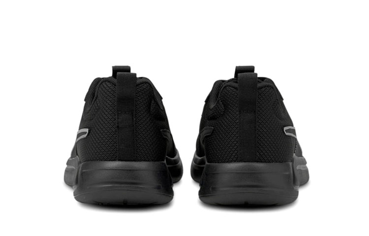 Shop (W) Puma Resolve Low ''Chaussures de Course Noires'' 194799-01