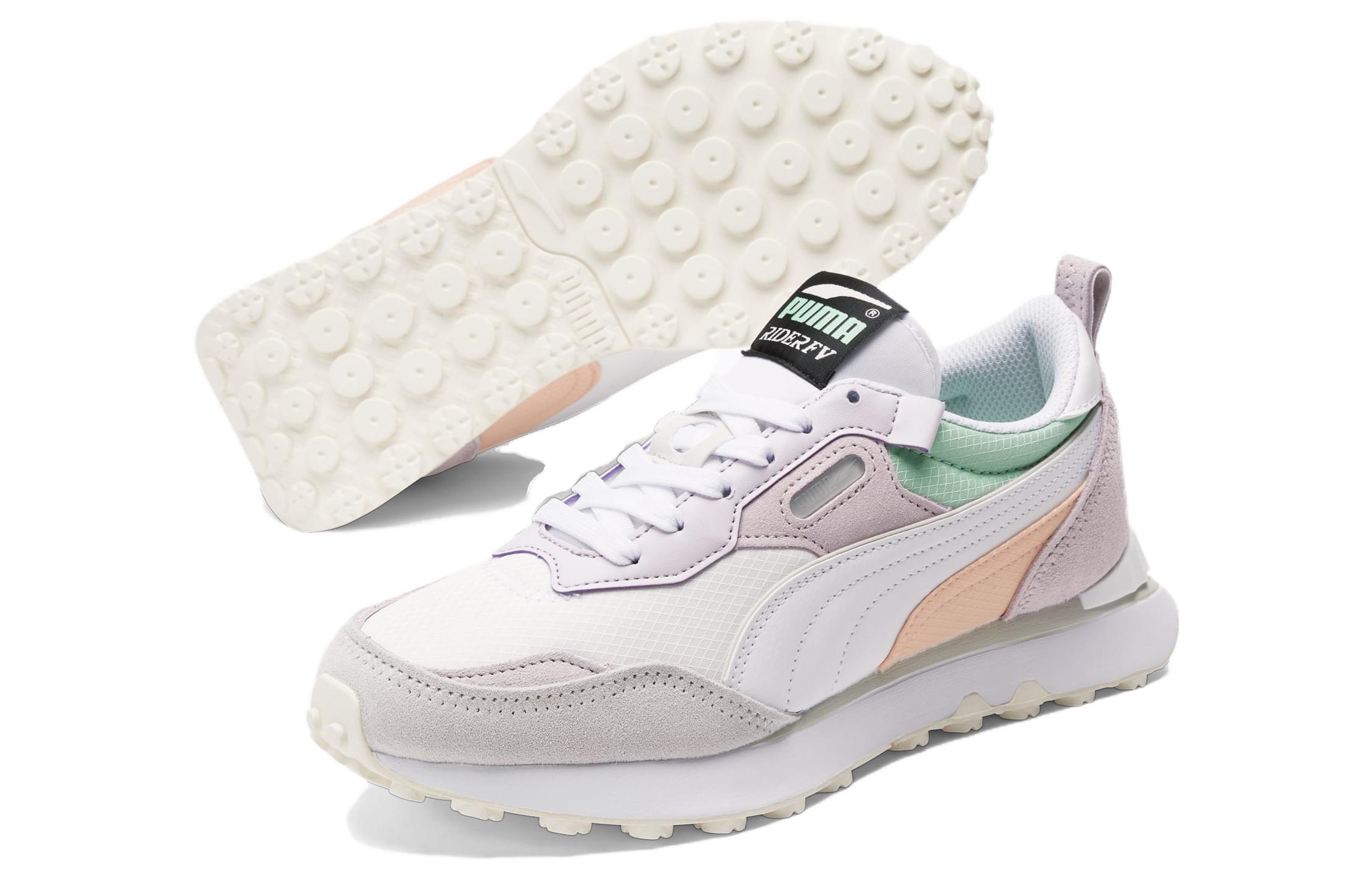 Lookbook (W) Puma Rider FV ''Wit Lavender Mist'' 390073-08
