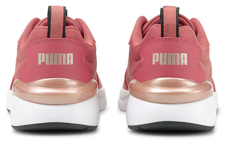 Shop (W) Puma Rose Plus ''Watermelon Rood'' 374897-05