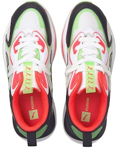 (W) 彪马RS-Curve '城市之光 - 电子绿' 380691-01 Lookbook (W) 彪马RS-Curve '城市之光 - 电子绿' 380691-01