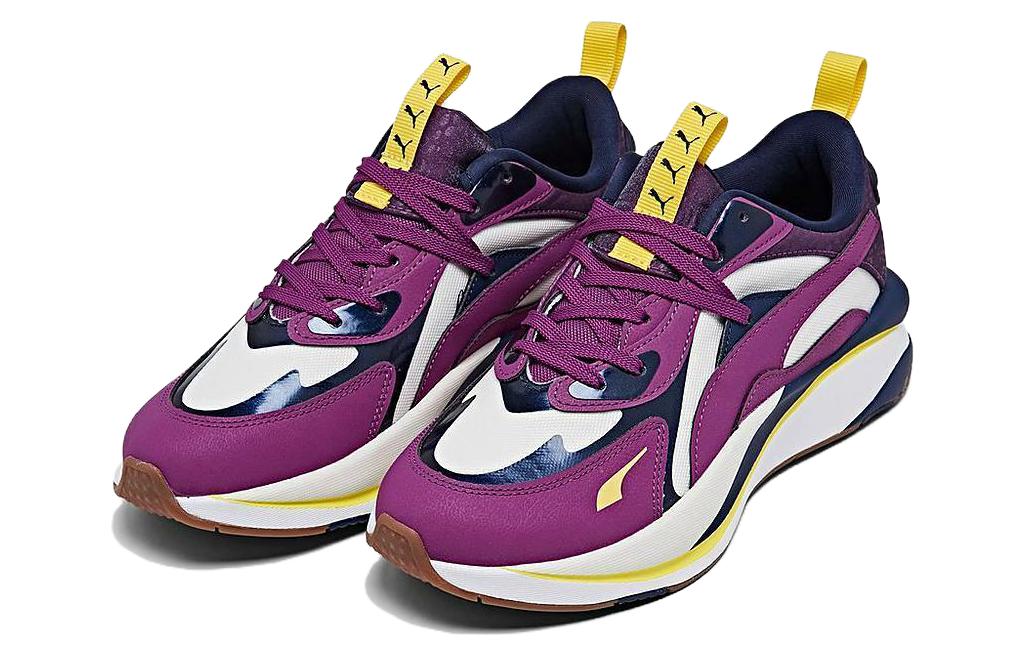 Shop (W) Puma RS-Curve 'Blanco Morado' 382280-01